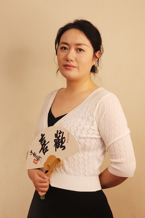 宜君石亚利 研究生学历,毕业于陕西师范大学